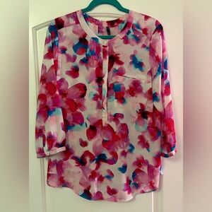 NYDJ “Pintuck Top” Size L